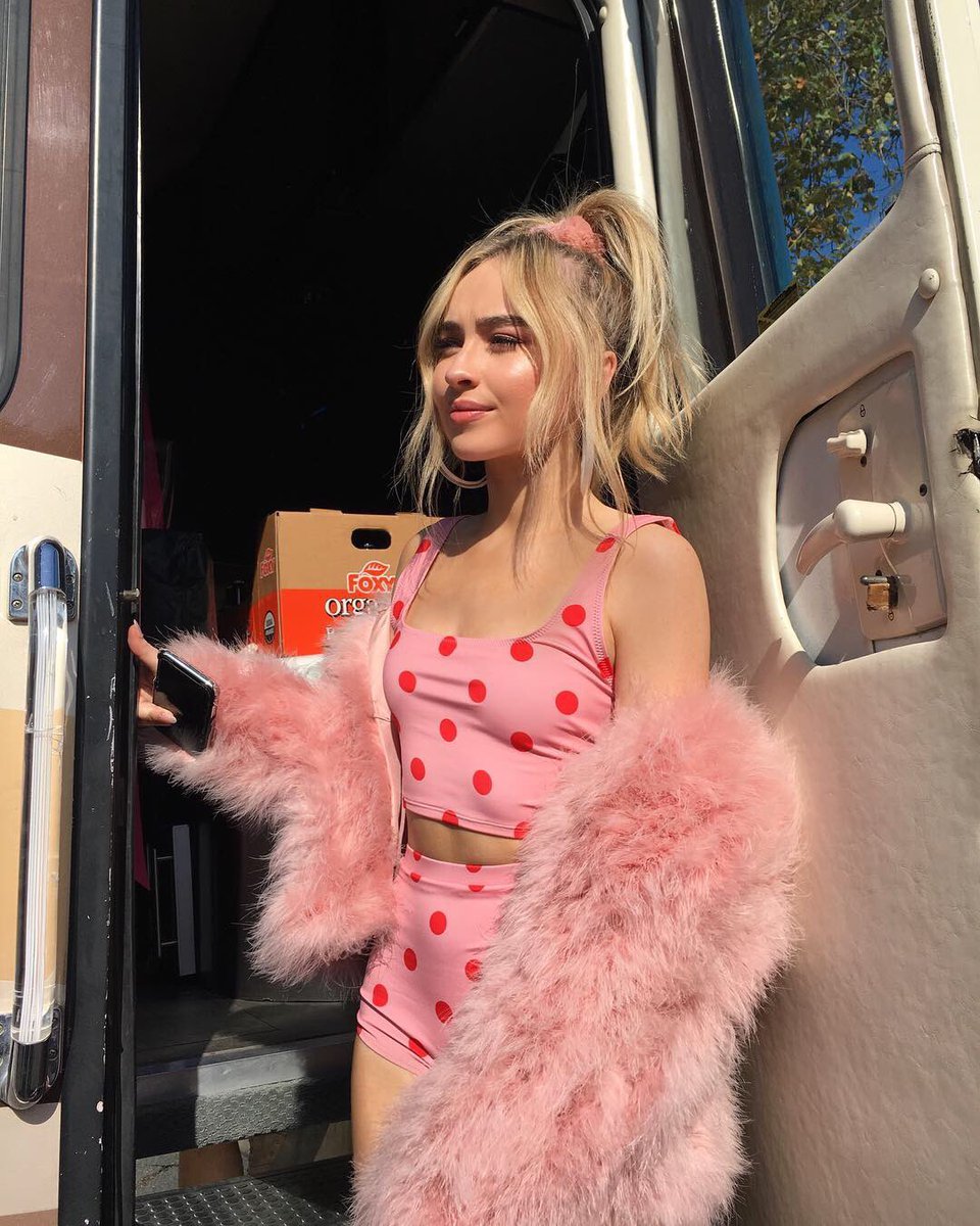 ⸻ 𝓥𝓲𝓬𝓽𝓸𝓲𝓻𝓮 tweet media