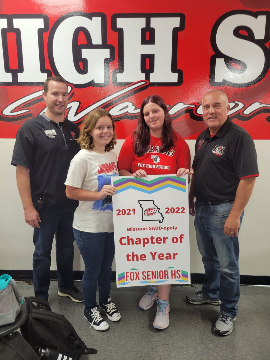 So proud of these two! They worked so hard last year...with a very small FHS SADD club and earned this fantastic award!
<a href="/Brown23Fhs/">FHSBrown23</a> <a href="/salsmanj/">Joe Salsman</a> <a href="/DrSherp/">Fox High Principal</a> <a href="/foxc6super/">Dr. Paul Fregeau</a> <a href="/FoxSadd/">Fox High School SADD</a> <a href="/mostatesadd/">Missouri State SADD</a>