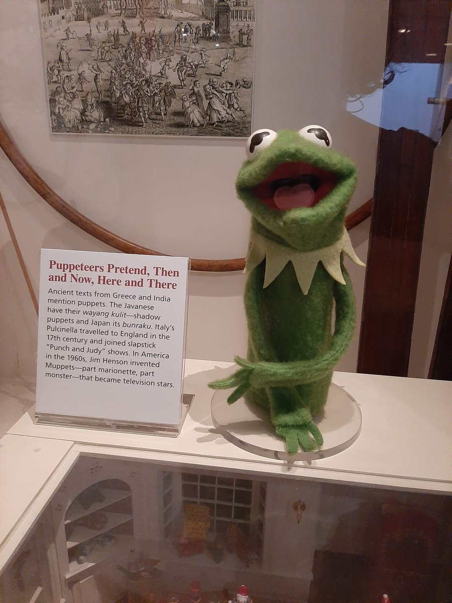 cryztorch's tweet photo. Just because you're on a work trip doesn't mean you can't stop and see the sites. https://t.co/b3IATbtZk5