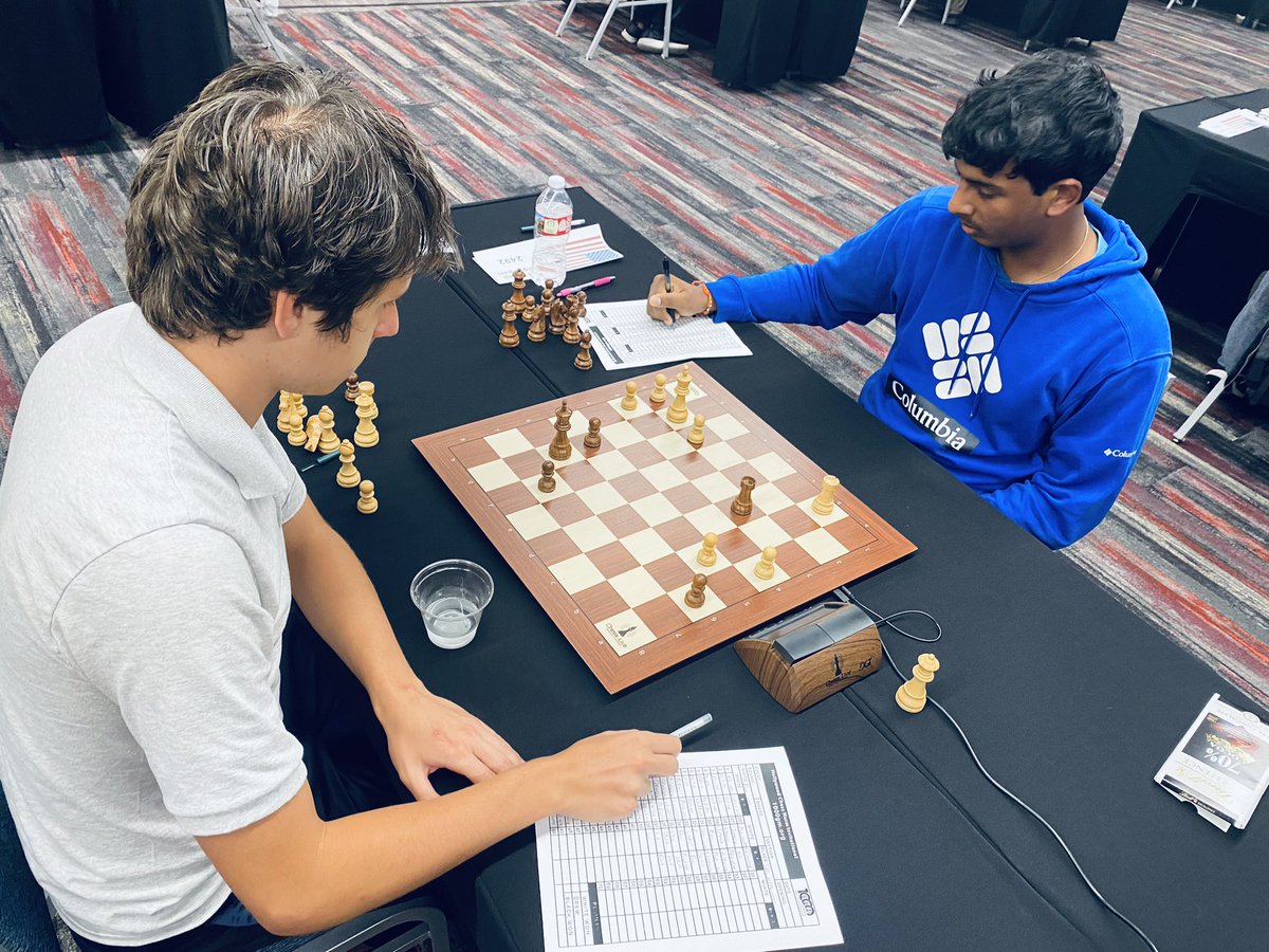 chessdotlive's tweet photo. 1000gm Hollywood Chess Norm GM and IM September 1-5, Los Angeles, Ca https://t.co/ZhD9yD1Fdk
