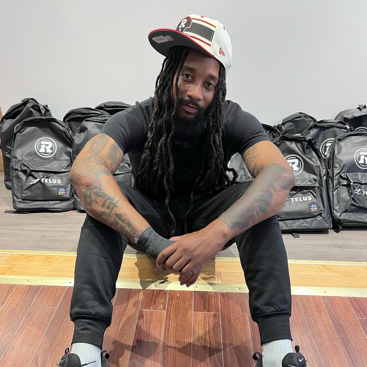 SBODYMORE's tweet image. 🚨BACK 2 SCHOOL GIVEAWAY 🚨

Head over to Instagram for your chance to win 1 of 16 prize packs filled with everything you need for back to school! Thank you @TELUS @FoundationOSEG @JBarresi @OSEGMarkGoudie @REDBLACKS We appreciate you a million! 

LINK: instagram.com/p/CiD5ynBLzaH/…