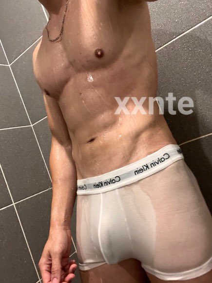 xxnte™️ tweet media