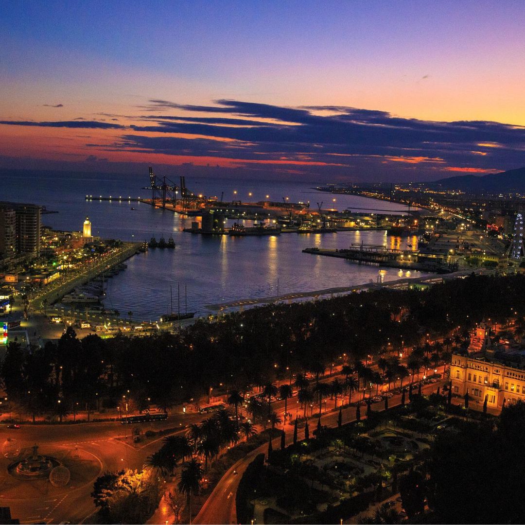 ViajaPlanet's tweet image. 📍Málaga, España🇪🇸

#Málaga es una ciudad popular ubicada en la #CostadelSol en el sur de #España. Un buen clima está casi garantizado sin importar cuándo se visite. 
La mejor época para visitar Málaga es entre junio y septiembre.

#viajaraespaña #españaconniños  #viajaplanet