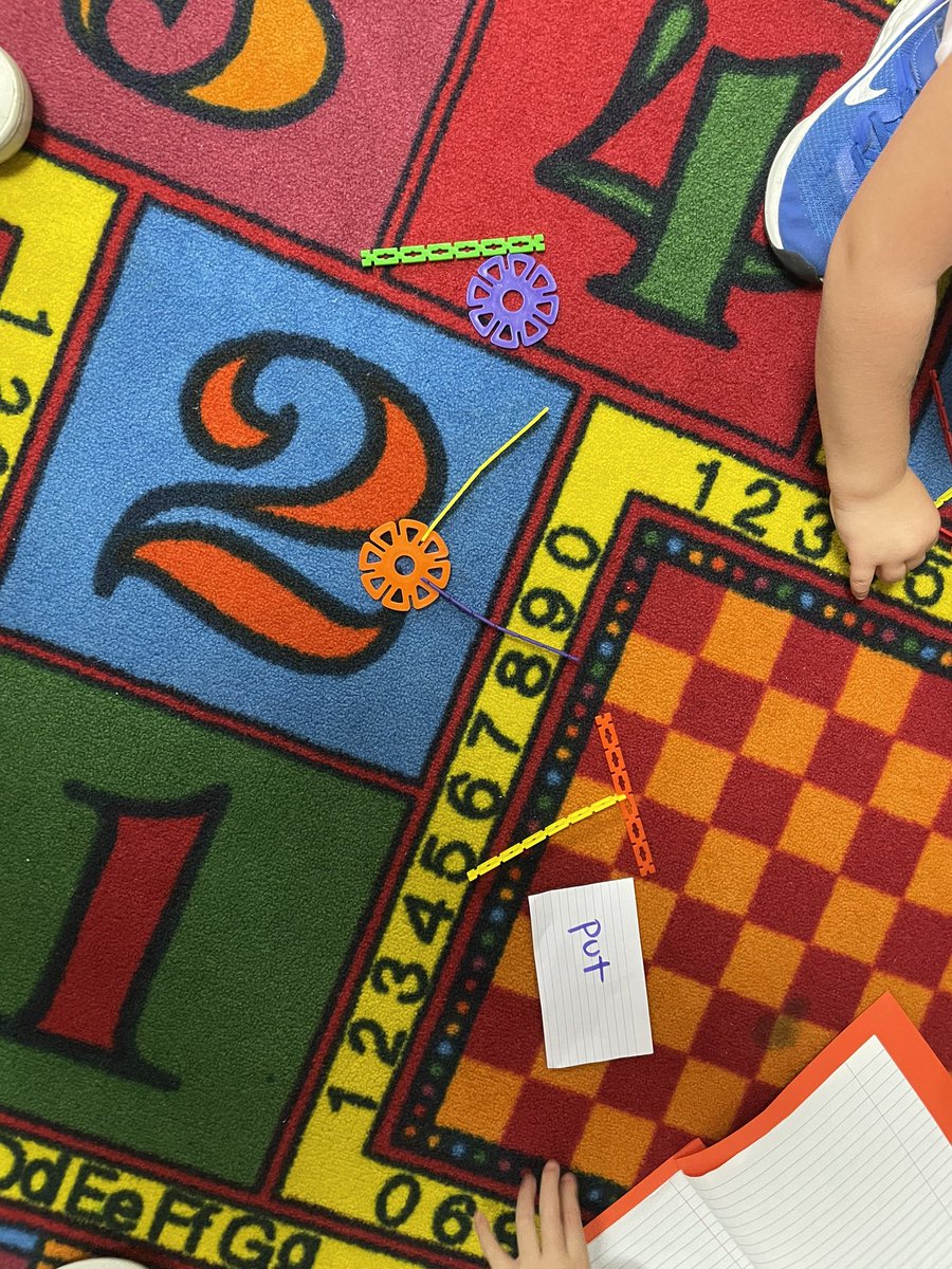 Portier_STEM's tweet photo. @CSE_Chameleons 1st graders are creating words using our STEM stations. https://t.co/SZN8u9LrYQ