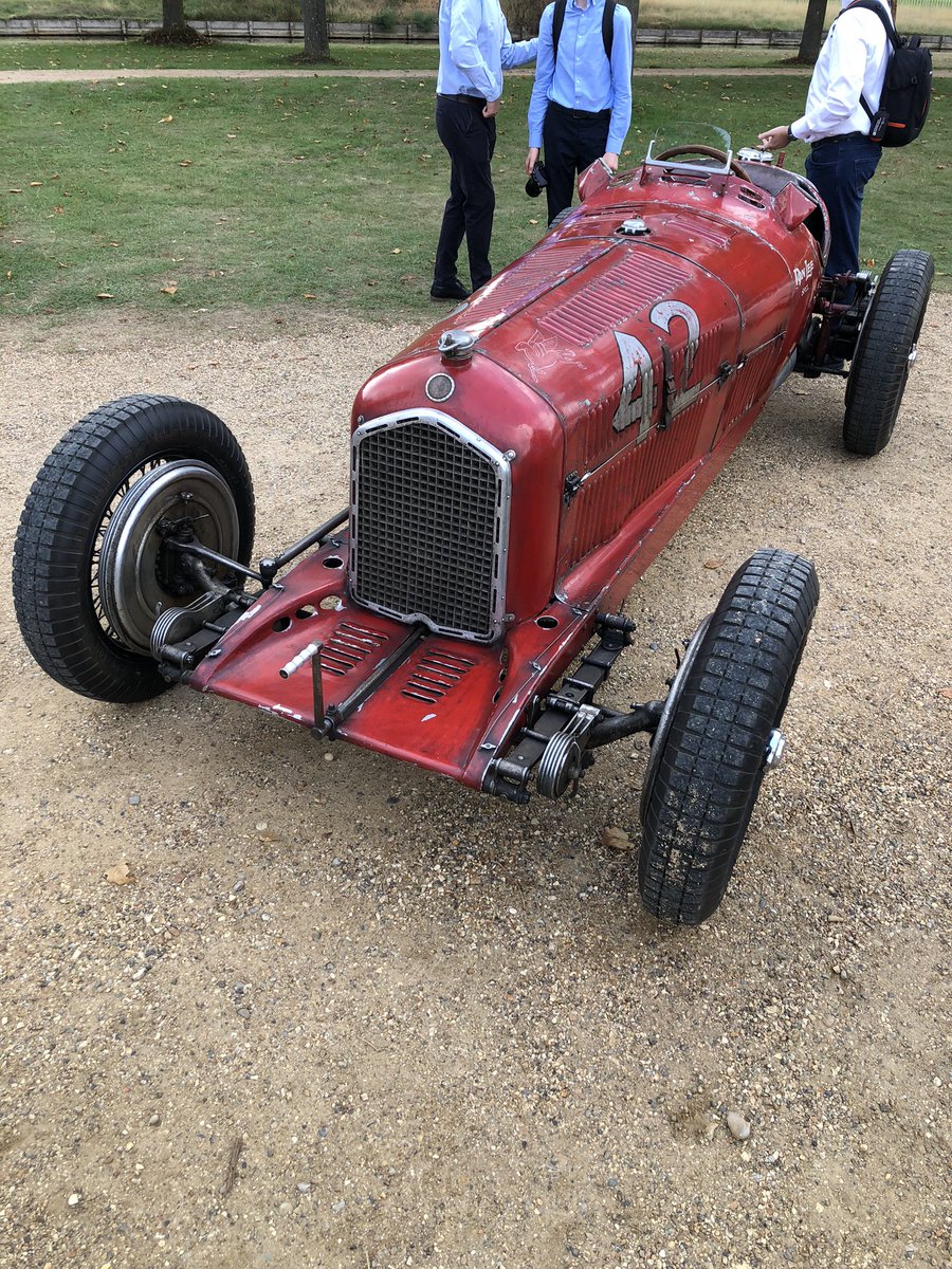 aohereng's tweet photo. Some absolutely stunning machinery at the @ConcoursUK at #hamptoncourtpalace today. #drivenheritage #aohe @AstonLark classic #lancia #zagato #fiat #AlfaRomeo can you guess the last one ? https://t.co/bQ8wXu5Ddg