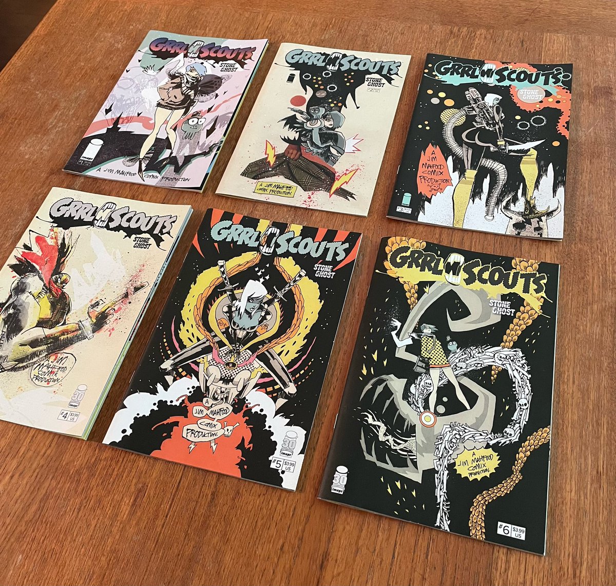 JimMahfood's tweet photo. The sweet smell of comics! Signed goodies available at https://t.co/toss2tjciG or hit that linktree in muh profile, young homie. 
#comics #grrlscouts #indy #creatorowned #singleissues #comicbooks #imagecomics #psychedelic #visualfunk #foodone #jimmahfood https://t.co/CSQ4ET0e5z