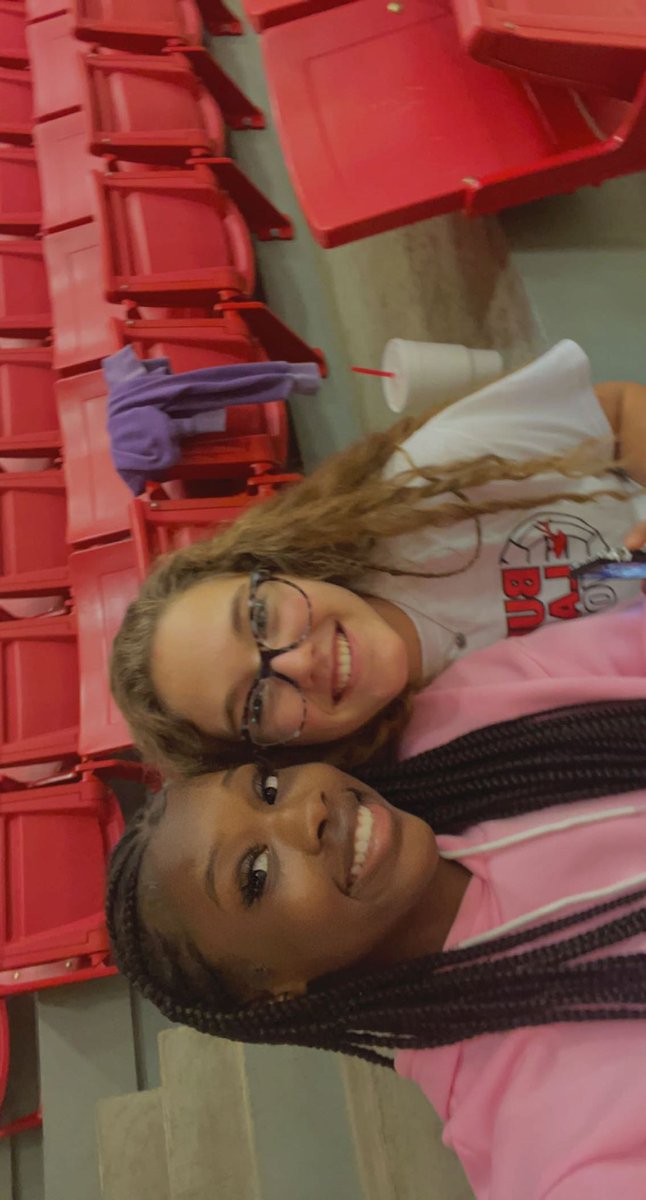 Ahlyss23's tweet photo. Week 4 with Callie 😁Watching the Lady Huskies 🏐@LadyElk_Vball #SUSU #doyouknowyourteamates #ladyhuskies https://t.co/drja5rnqn6