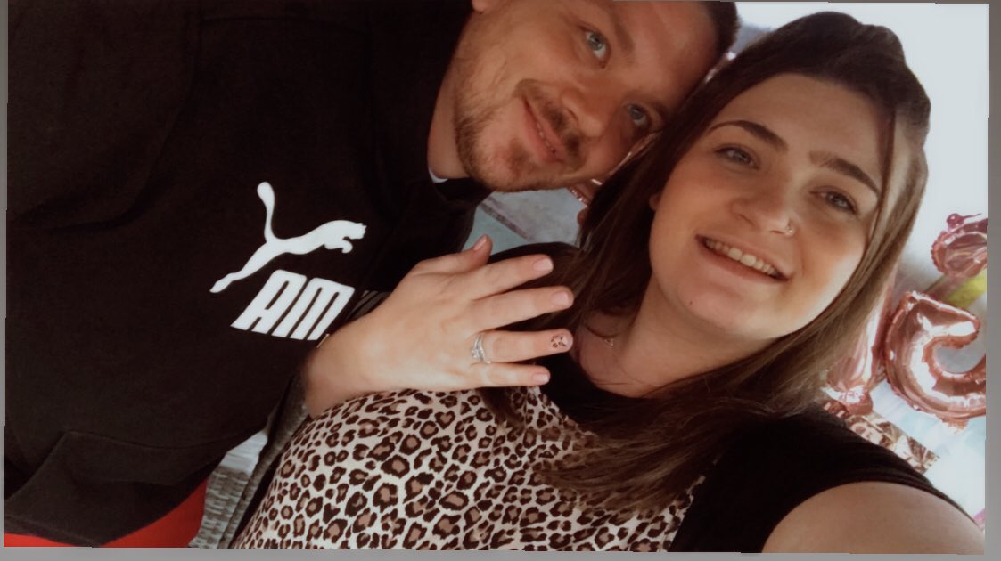 leeoconnorxo's tweet photo. THIS JUST HAPPENED 😭 AND I SAID YES!!! 

It honestly doesn’t feel real! Such a sobbing mess! 

I can’t wait to spend the rest of my life with you❣️ 

You done amazing 🥺♥️♥️♥️

I love you so much Dean xxxx
@WaxAccessible https://t.co/a99MP8muW1