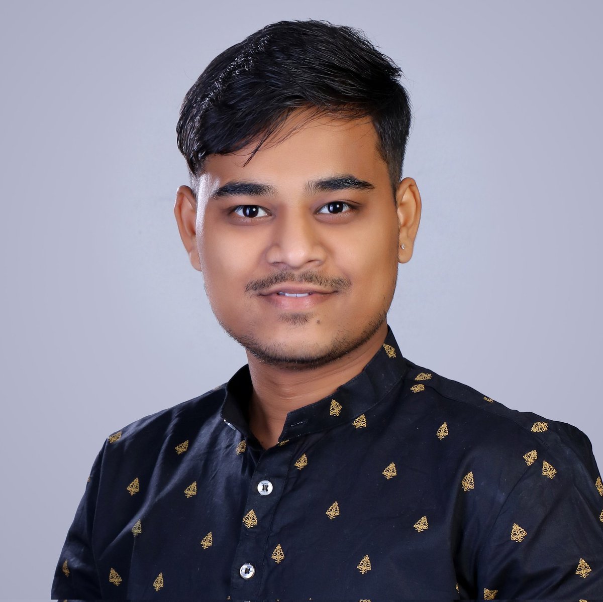 Actorsuhas123's tweet photo. #NewProfilePic https://t.co/GNJ6SFccvq