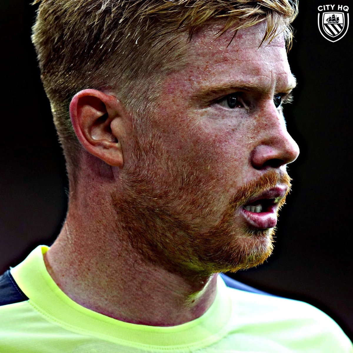City_hq's tweet photo. 𝗙𝗧 | Aston Villa 1-1 #ManCity. https://t.co/p7Y6qdrLrF