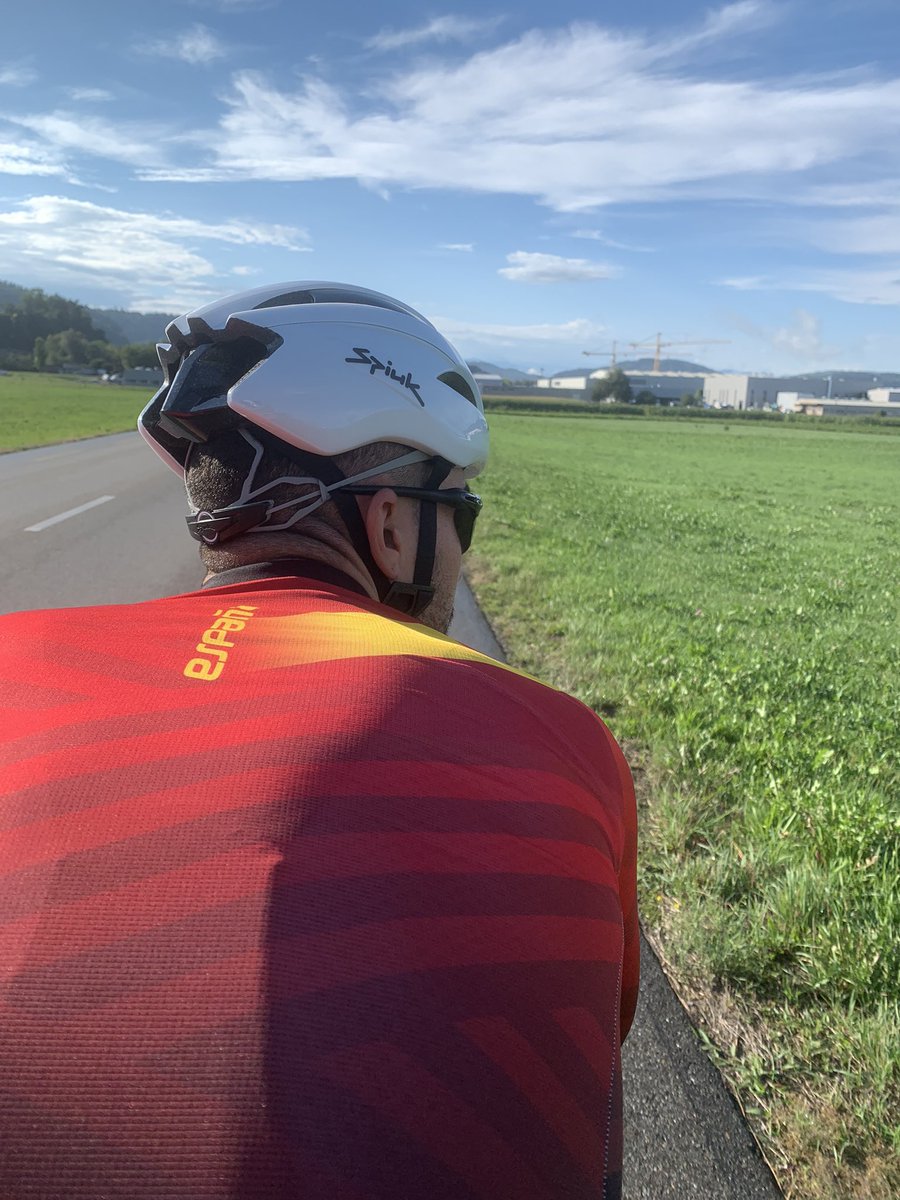 Fernando Riaño tweet media