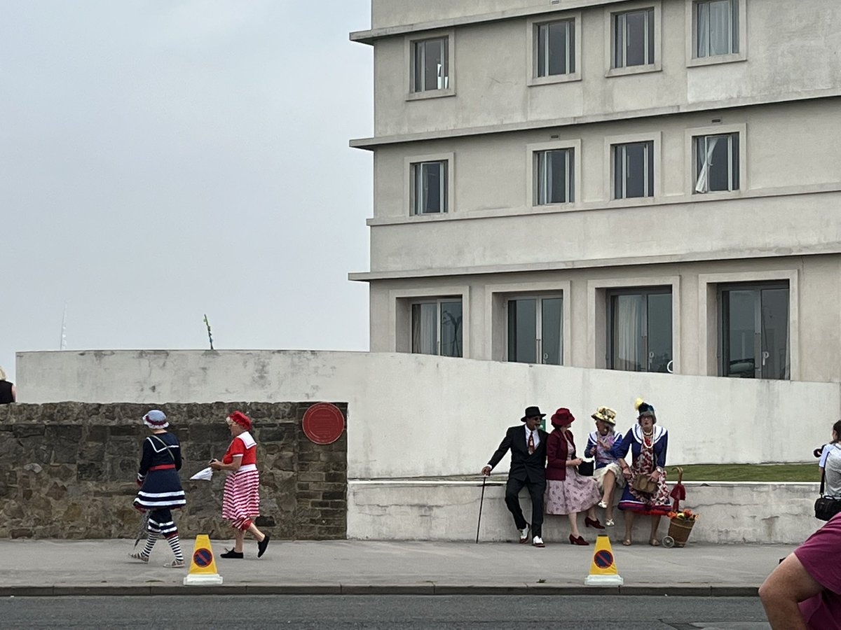 We had a lovely time today with <a href="/RussHogarth/">Russell Hogarth</a> <a href="/UCLanSU/">UCLan Students' Union - INACTIVE</a> @UCLanSU_Pres <a href="/TheVintageFest/">VintageFestival</a> #VintagebytheSea Taking photos, speaking with visitors ^Alex <a href="/alnumber1/">Alex Ashworth</a> <a href="/CCG_NIG/">Creative Communities Group Nigeria</a> #Morecambe <a href="/JeanandMorag/">Jean and Morag</a> <a href="/AboutTimeDC/">About Time Dance Company</a> <a href="/TheMeyerDancers/">The Meyer Dancers Go-Go</a> <a href="/DecoPublique/">Deco Publique</a> <a href="/HemingwayDesign/">HemingwayDesign</a> <a href="/LancasterCC/">Lancaster City Council</a>
#WayneHemingway