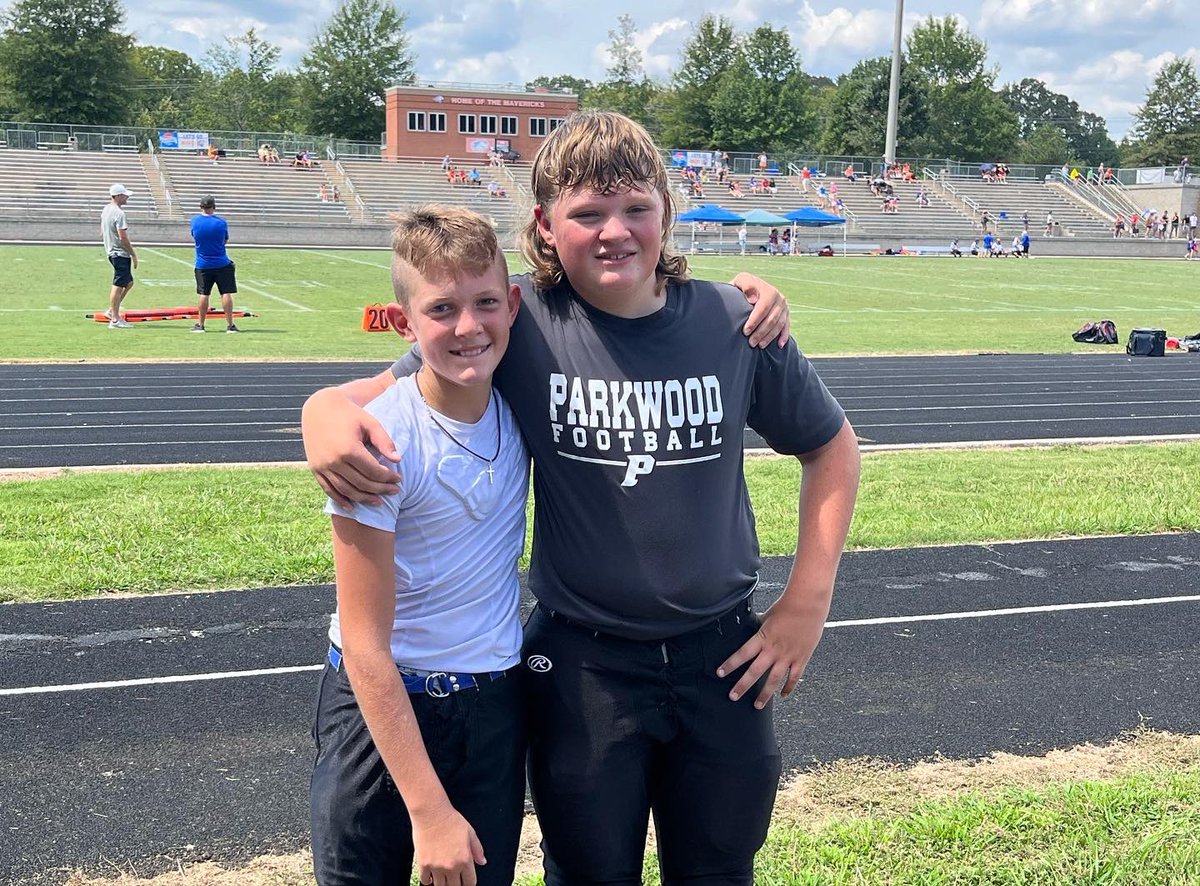 Erinnwith2Ns's tweet image. PARKWOOD (7th) shuts down the Mavericks 35-0!The boys are learning team over self= success! 🏈🔵⚫️ #1Pack1Family #workhardwhentheworkishard