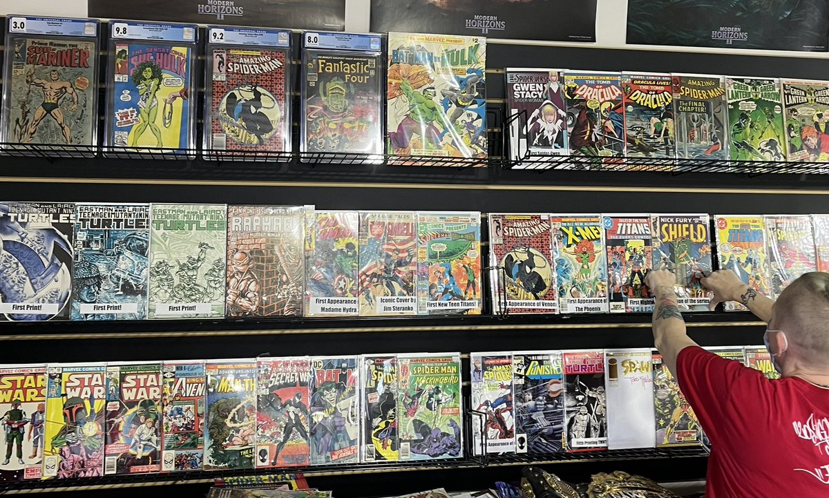 When you get so many cool key comics you have to refresh you whole wall display…