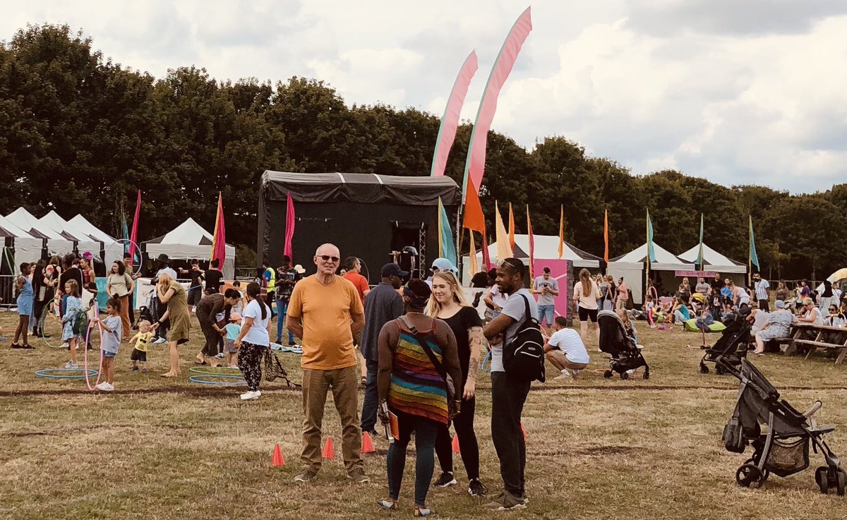rokhsanafiaz's tweet photo. 🤩 An enjoyable @NewhamUnlocked festival over at Beckton Park this afternoon. 🛼🎶🪩💃🏽

Fab &amp; free for our young people and families! 

Here with Cllrs @femifalola98 &amp; @Imam1816 + officers from Our Newham service. 

Next week: Central Park - info here 👇🏽
https://t.co/3Y2C9drgPn https://t.co/5WkHWVLaot