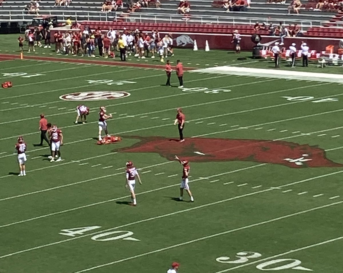 JohnnyB_CC's tweet photo. It’s game day in God’s Country! Woo Pig!! https://t.co/aiN4ojhsXO
