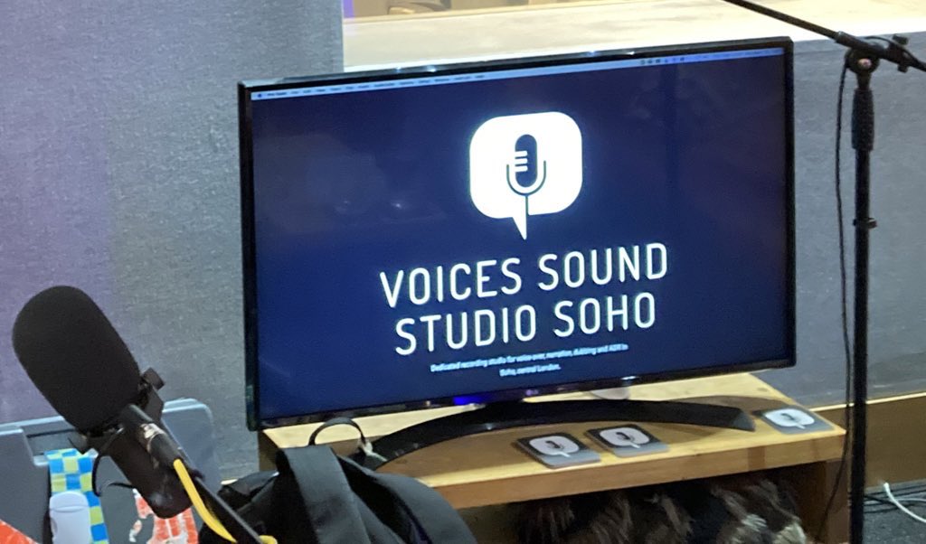 NinetyFour_19's tweet photo. Back in our fave London studio  after a busy summer 👀. #ComingSoon https://t.co/SGQ4PaXruf