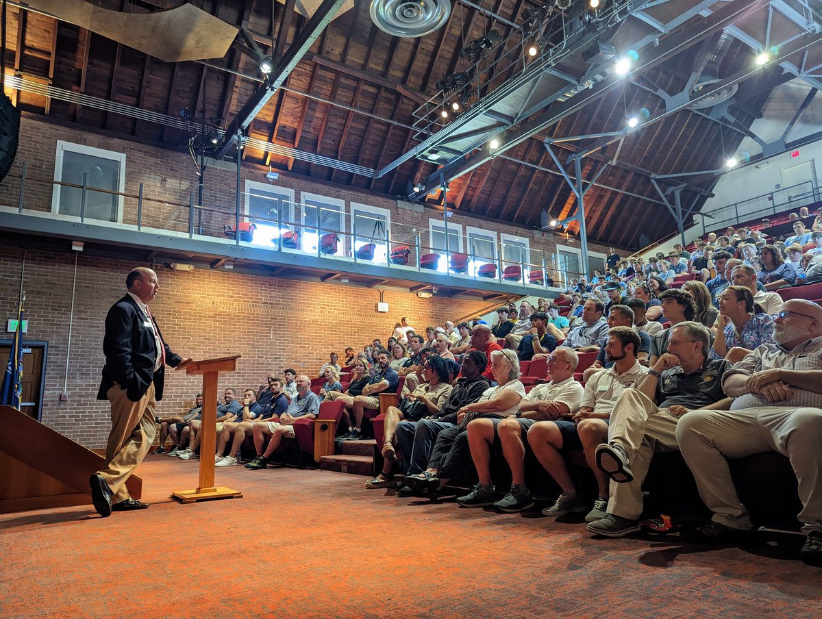 TPSHOS's tweet image. Happy to welcome back student-athletes for Early Sports today! Coaches and teams are ready to get to work and we can't wait to see the Pride back in action this fall season. 
#rollpride #welcomeback #onward