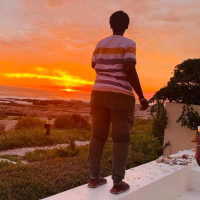 Zulu_Funk's tweet photo. Comfort 📿 https://t.co/L2N7SBGexR