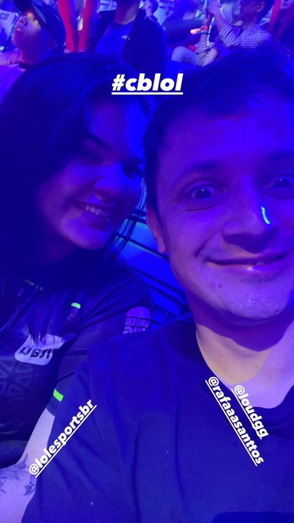 dileraOficial's tweet photo. #cblol https://t.co/PiwZfUmGY1