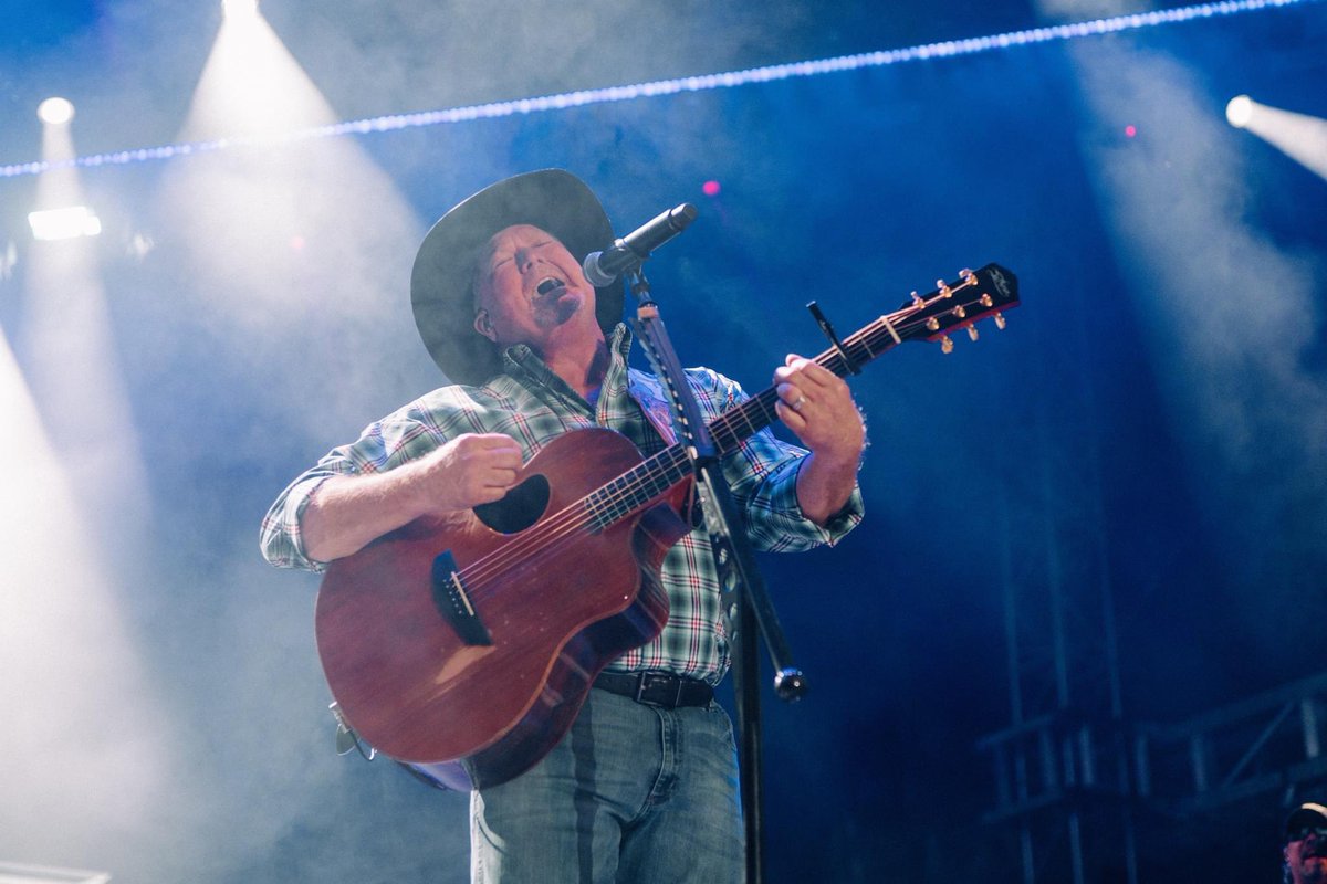 Seven Peaks Festival tweet media