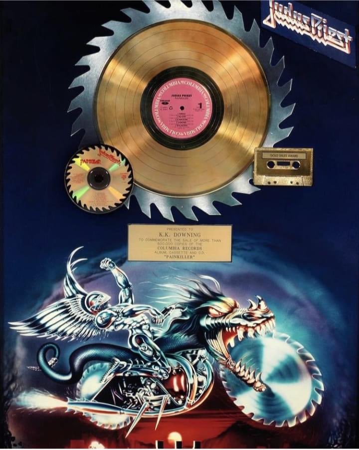 XIBILXIC's tweet photo. #AhoraTocando #Painkiller #JudasPriest #NowPlaying #HeavyMetal 🇬🇧 #AllGunsBlazing #LeatherRebel🤘😠🤘 #NightCrawler #BetweentheHammerAndtheAnvil #ATouchOfEvil #HellPatrol #Metal #MetalHead #90s #England #vinylcommunity #vinylrecords #vinylacetate https://t.co/22syFiqLlk