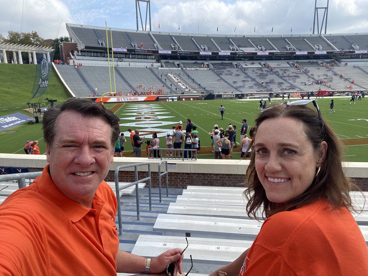 MattKiker's tweet image. I want to hear the piccolos!!!
#GoHoos