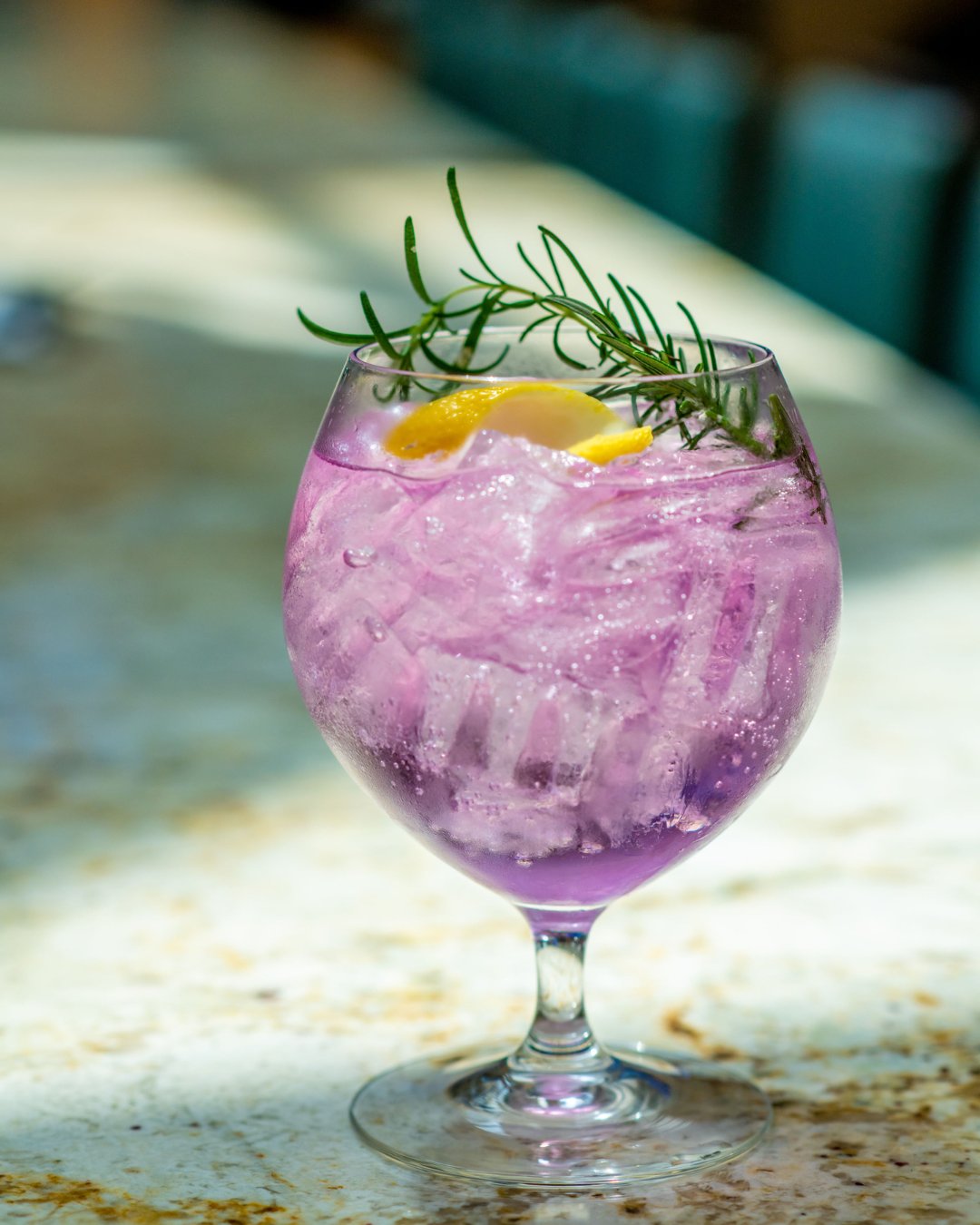 Sonesta Hotels on Twitter "It's cocktail o’clock. 🍸 Try our