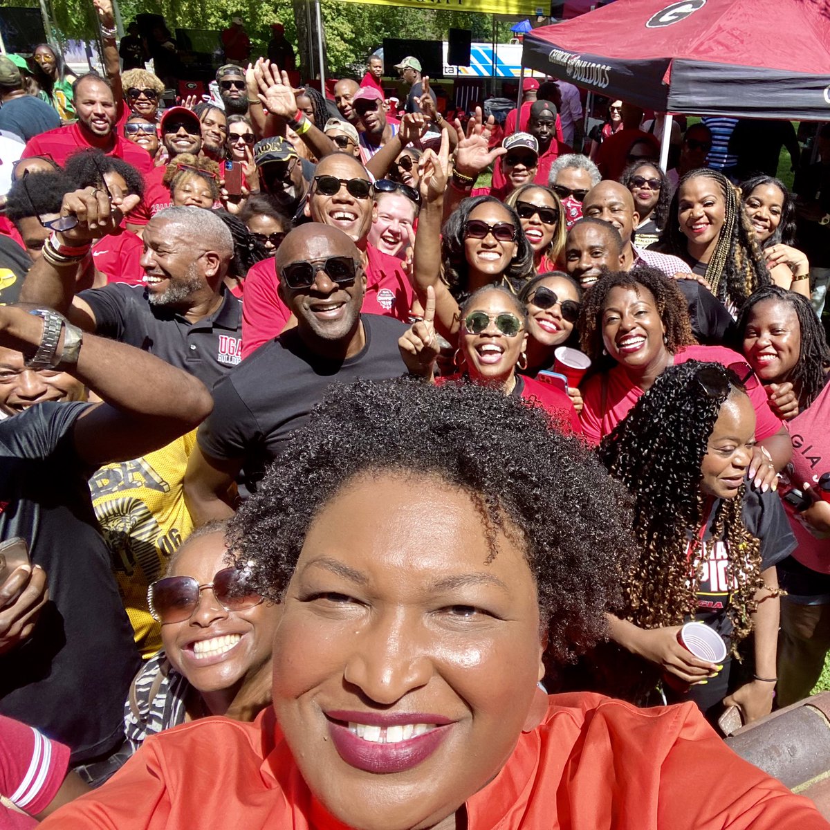 staceyabrams's tweet photo. I’m a @SpelmanCollege alum, but I’m rooting for @GeorgiaFootball today. 

Happy game day, #GoDawgs! https://t.co/yQZfkxwVf2