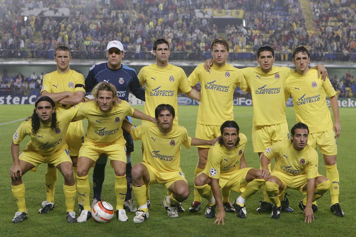 Villarreal 2005 🇪🇸

Forlan. Riquelme. Cazorla. The boots. The ball.