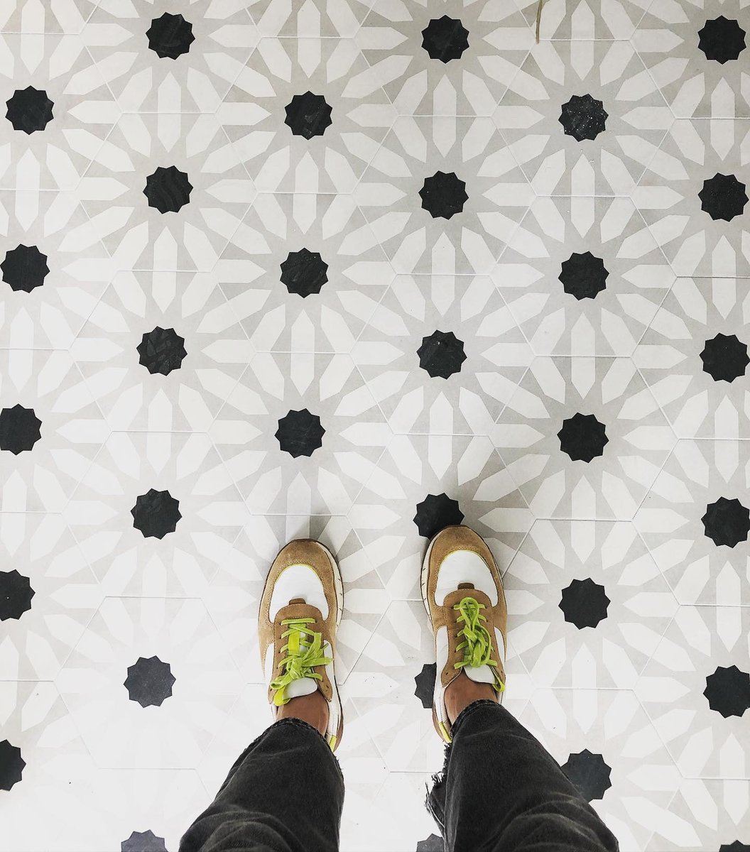 The perfect time to tackle your next project and save 25% with our Labor Day Sale, now through Tuesday! bit.ly/3pKFHcd

Flooring: Allora Hex in Stella

Designed by thayerwoodshome