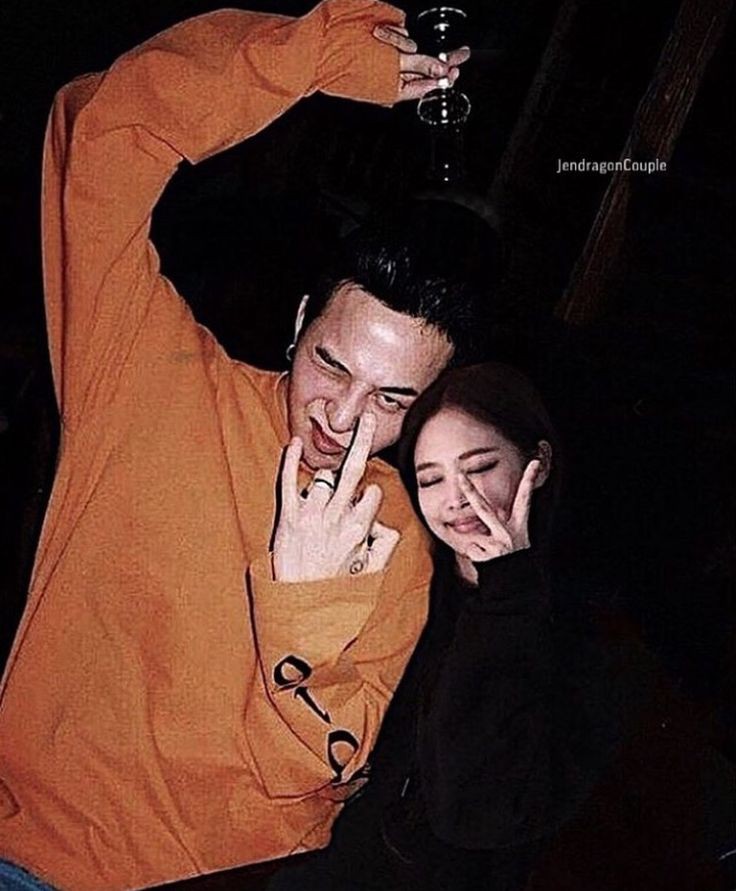 bobabwikwe's tweet photo. #confirmed #jendragon NEW LEAKED PHOTOS OF BLACKPINK JENNIE AND G-DRAGON #jendragonisreal #JENDRAGONREAL ๐ฅต๐ฅต๐ฅต๐ฑ๐ฑ๐ฑ https://t.co/szaB2jLU00