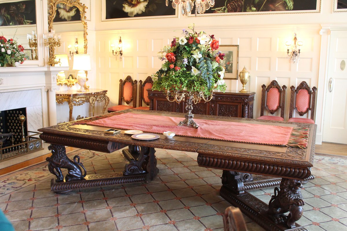around_denver's tweet photo. Inside the #Colorado Governor's Mansion. #Denver https://t.co/PJhltVmxXD