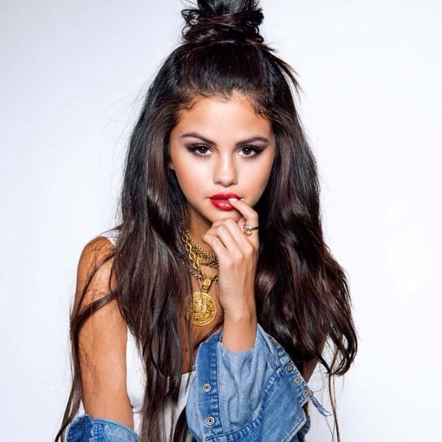 GomezAnalytics's tweet photo. .@SelenaGomez &amp; @heisREMA’s “Calm Down” had its biggest streaming day ever on Spotify yesterday with 1.645.257 streams, up 34,50% (9.836.863 total). https://t.co/W41lLfbF9O