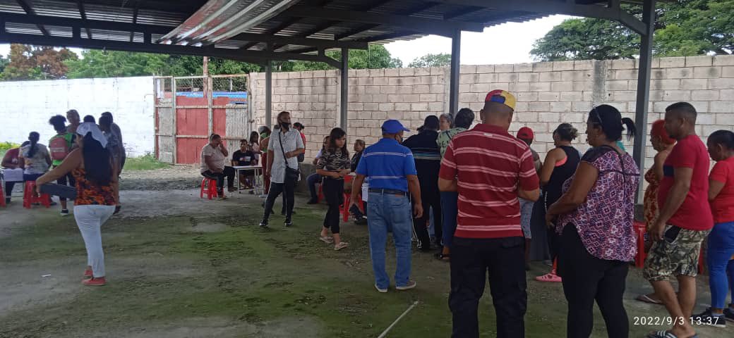 Municipio Libertador, edo Aragua. Unidos con Lealtad y Compromiso. Leales Siempre Traidores Nunca! <a href="/NicolasMaduro/">Nicolás Maduro</a> <a href="/dcabellor/">Diosdado Cabello R</a>