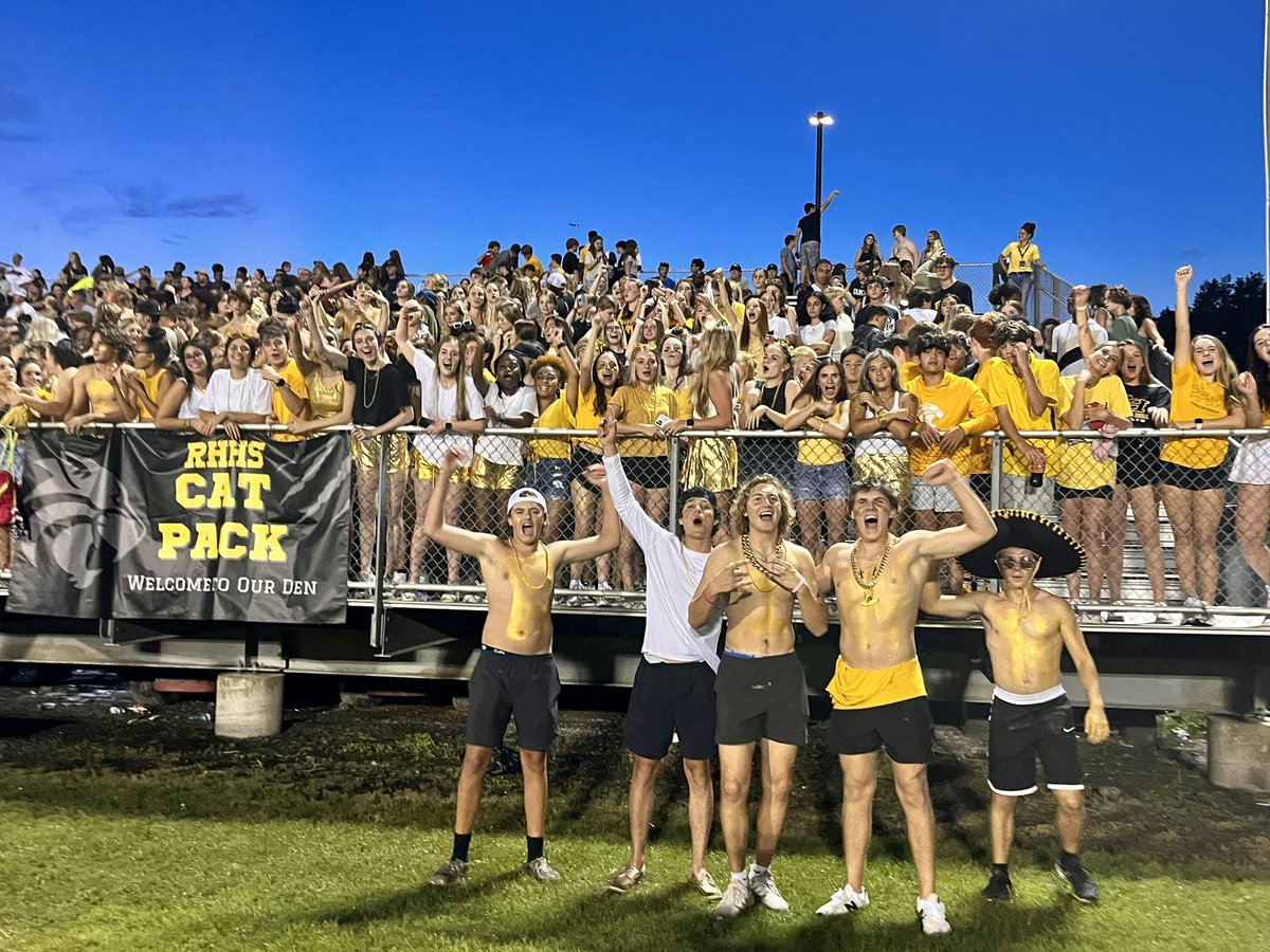 About last night… 38-10 for the win <a href="/RHHSFootball/">Richmond Hill FB</a> ! See you Saturday night in Brunswick! #BTH #ouRHouse