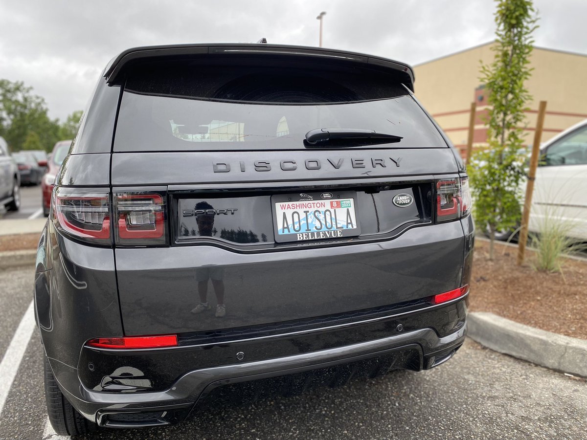 Very random <a href="/aoi_sola/">蒼井そら(SOLA AOI)</a> sighting in Bellevue, WA