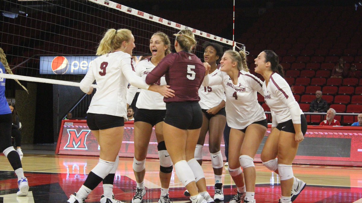 BUKnightsVBall's tweet photo. That's a wrap from Oxford.

Back to Louisville with a win 😃⚔️ https://t.co/8hroqwVYXV