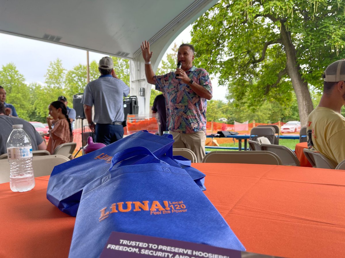 gomcdermott's tweet photo. Thank you the hard workers of @LIUNA @IndianaLaborers for a great time at the #LaborDay BBQ in #garfieldpark.
I am a proud supporter of unions and will vote to lift them up and their laborers at every opportunity.
#UnionStrong #supportunion #LaborDayWeekend https://t.co/kXkCoMcGDL