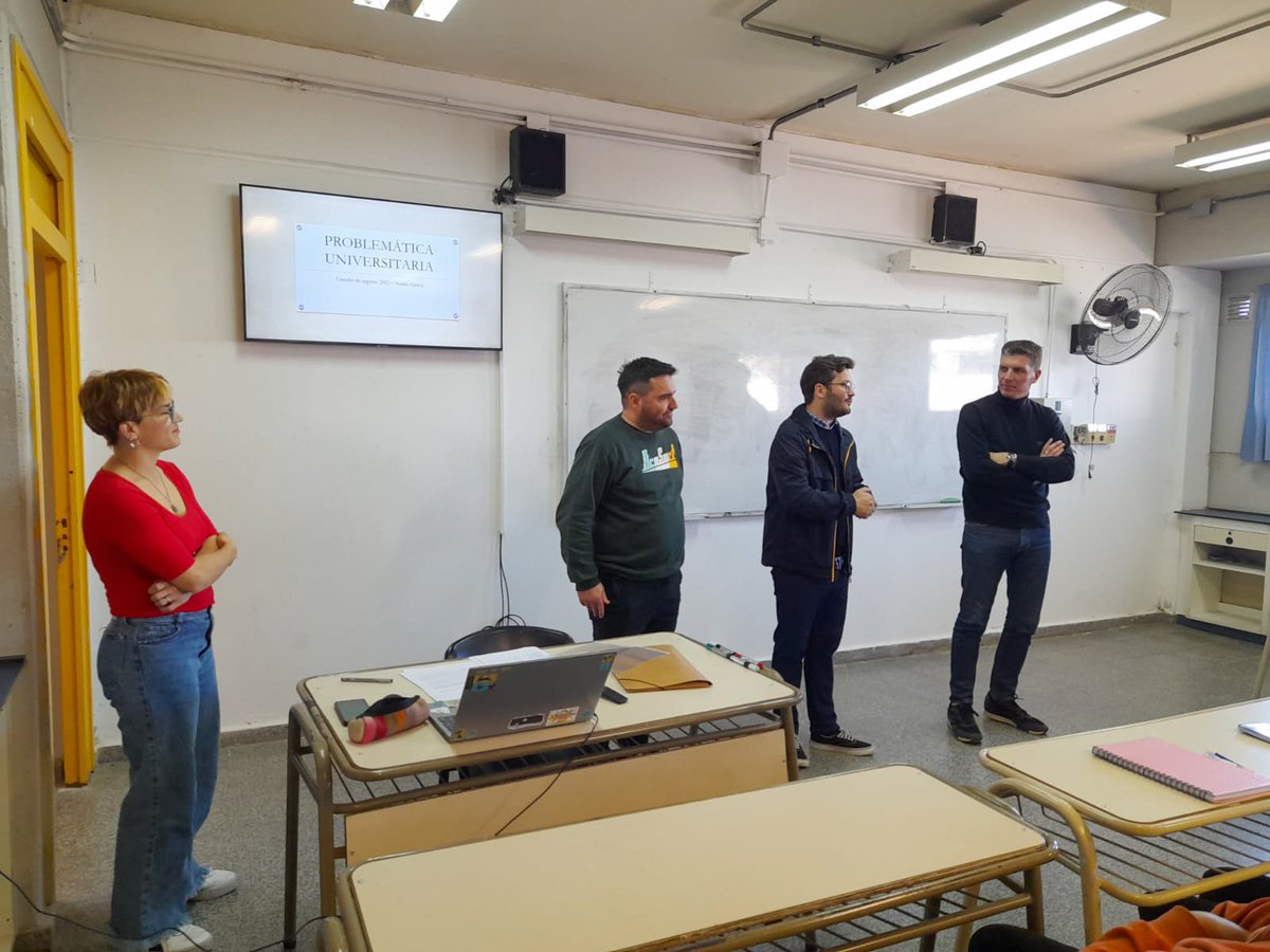 Secretaría Académica UNVM tweet media