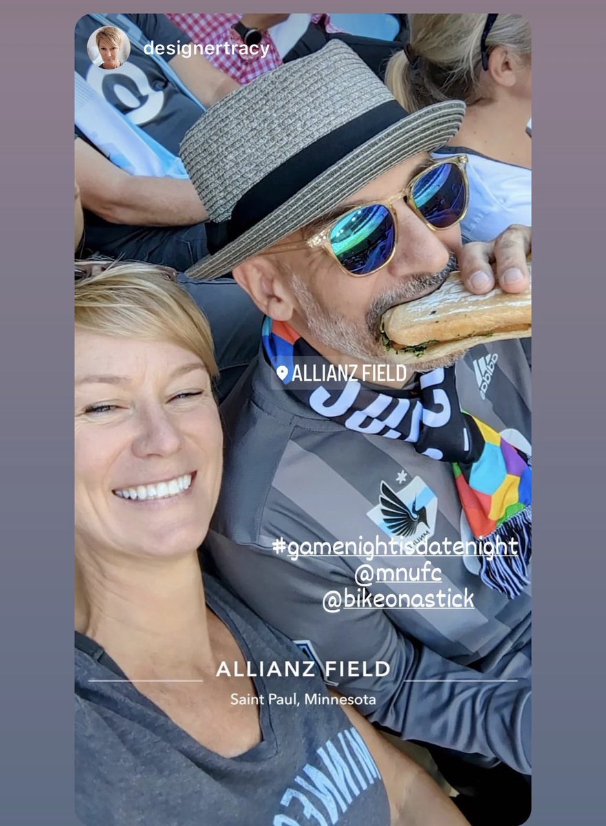 robert tomb tweet media