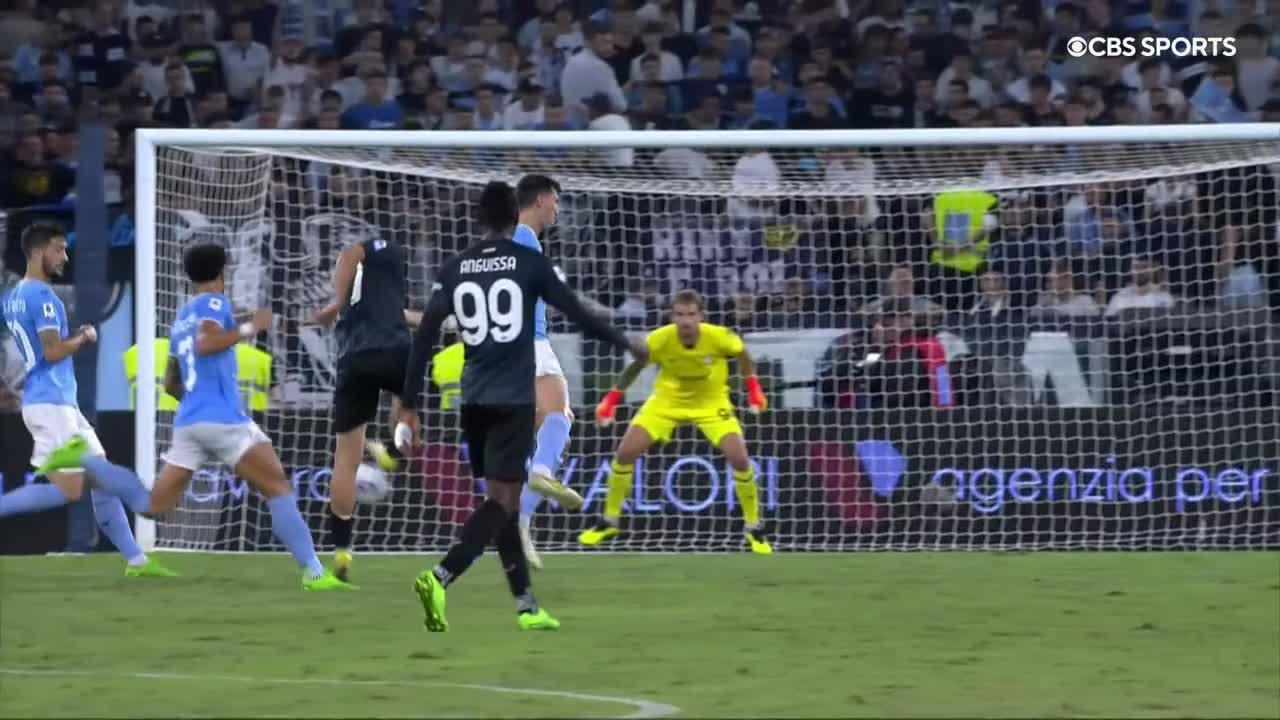Imagine if this went in! 🤯

What an effort from Khvicha Kvaratskhelia.”