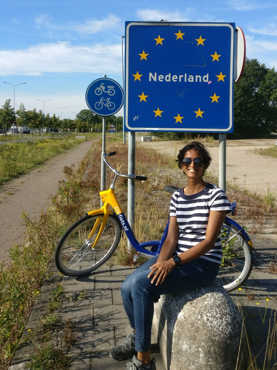 relaxycle's tweet photo. We love the @OV_Fiets system! Would be great to having something similar in Ireland! Adding superpowers to @IrishRail 🚀 https://t.co/kTJpmXhLFt