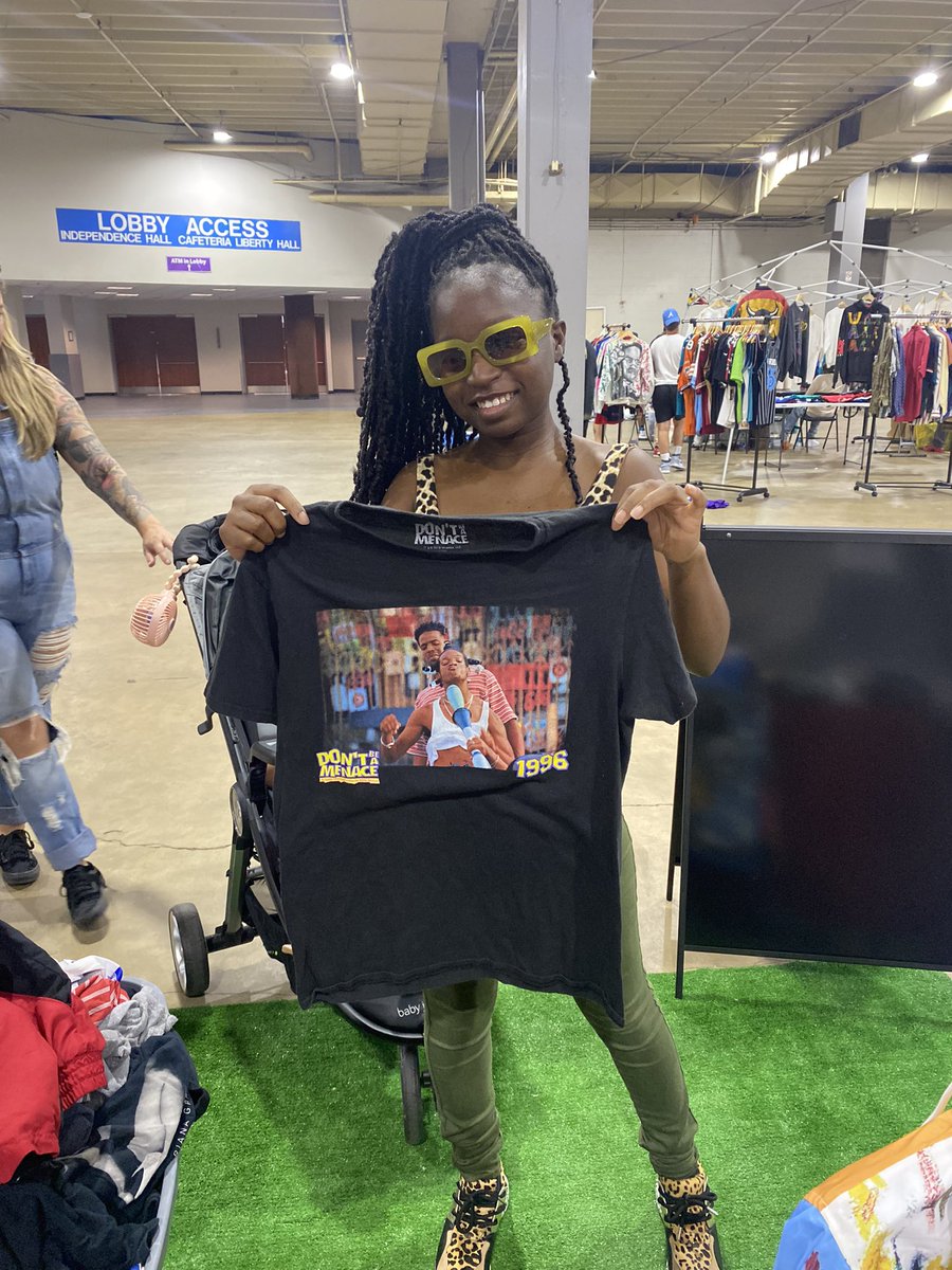 iammilesstone's tweet photo. Vintage Con Charlotte.

@FamleiMarket Authentic Vintage https://t.co/fTmXFd1seZ