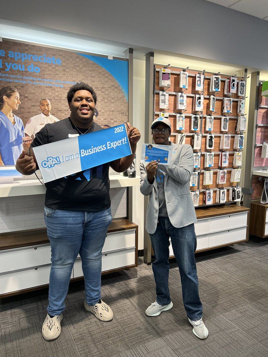 Kevin Hinson tweet media