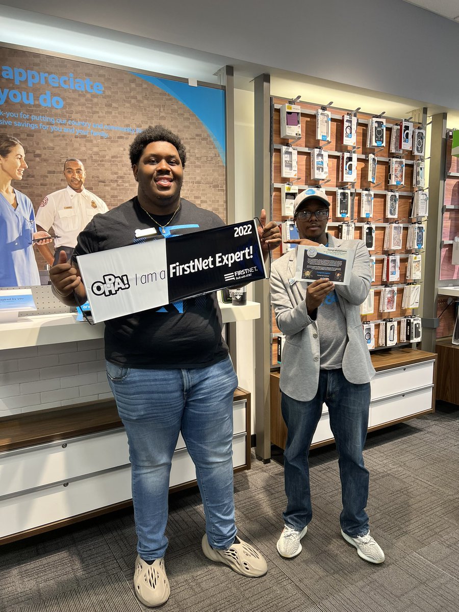 Kevin Hinson tweet media