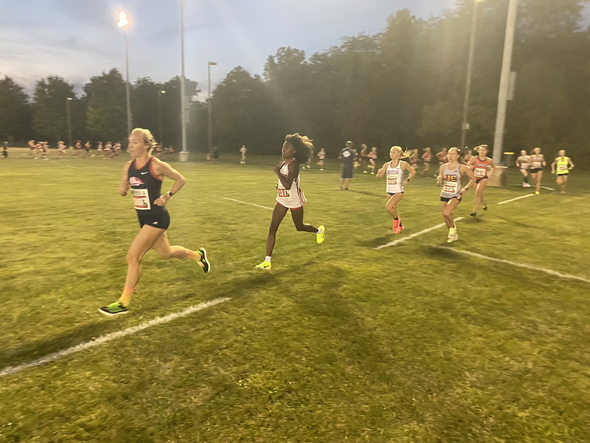FrostburgXCTF's tweet image. In her first collegiate race, Alana Dyce places 10th overall with a 15:58 and is the fastest 4k time by a Frostburg athlete since 2010!