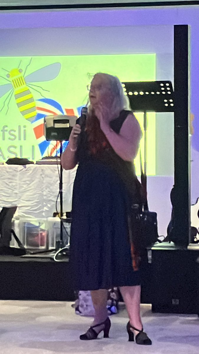 ASLIuk's tweet photo. @mrsdixon8cn on this years #FASLI award announcement https://t.co/12RNHgSjzP