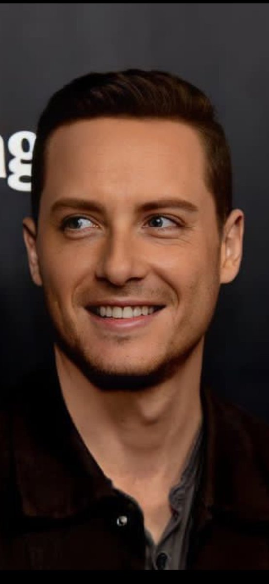 CLAUDIAGABRIE25's tweet photo. @jesseleesoffer #bringjesseback. We are your fans, your not alone bb. You are our heart and will follow where ever you go. We love you. You are just the best. https://t.co/n1zZBWnC9v