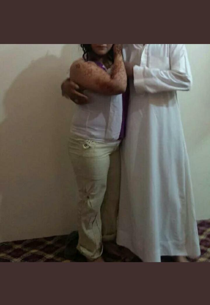 ابوس زبه الي يعيدتغريده اشتي هاذي تاصل العالم زوجوت مغترب اشتيهاتاصل لزوجهاهاذي طلبها